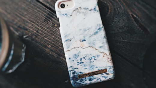 Wybierz idealne etui na telefon z CaseRoom! 9