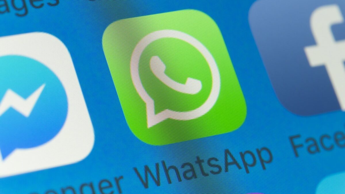 Dlaczego ważne jest, aby regularnie aktualizować WhatsApp?