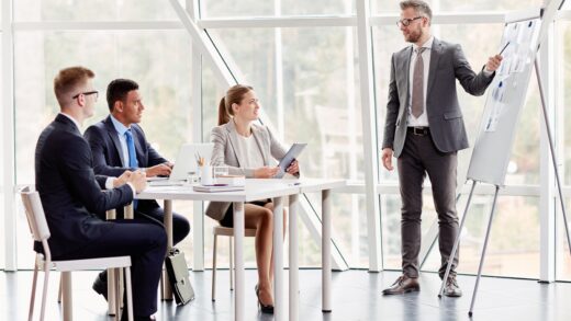 Jakie szkolenia warto zrobić, aby wzmocnić swoją pozycję na rynku pracy? 8