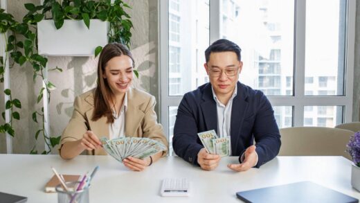 Kredyt czy pożyczka – co jest bardziej opłacalne? 9