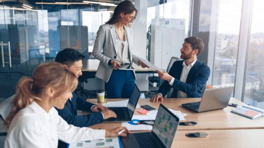 Różnice między outsourcingiem projektowym a długoterminowym staffingiem IT 10