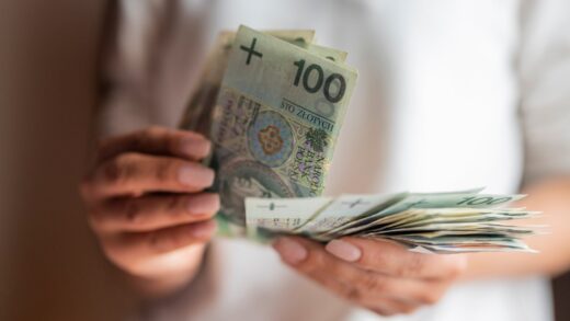 Plan awaryjny w obliczu zadłużenia komorniczego: jak odzyskać kontrolę nad finansami?